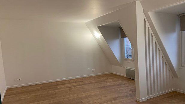 Réunion de deux chambres de services en une seule
